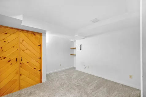 74 Paul Avenue Berlin VT 05602