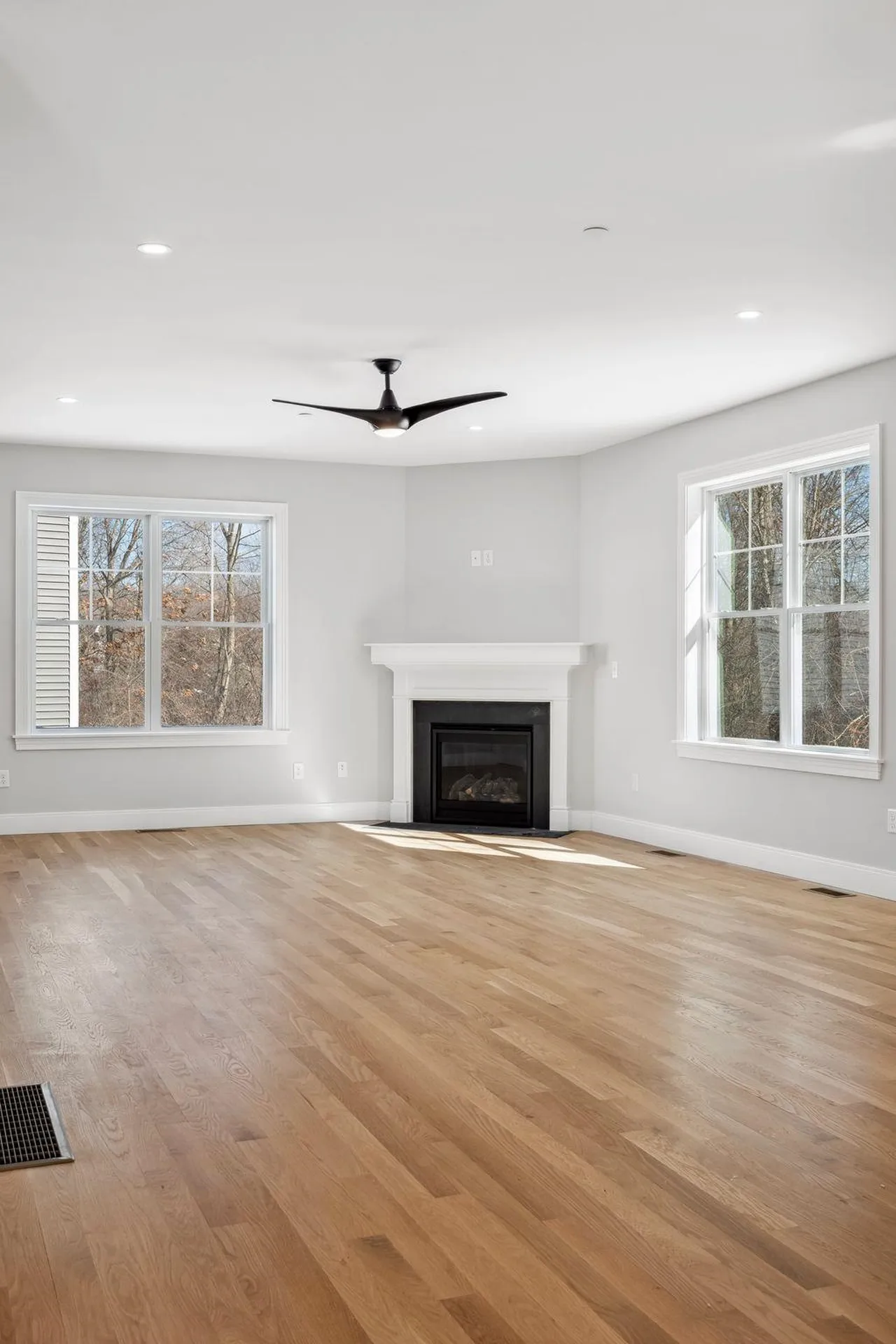 270 Sage Lane Portsmouth NH 03801