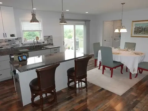 188 River Road Bristol VT 05443