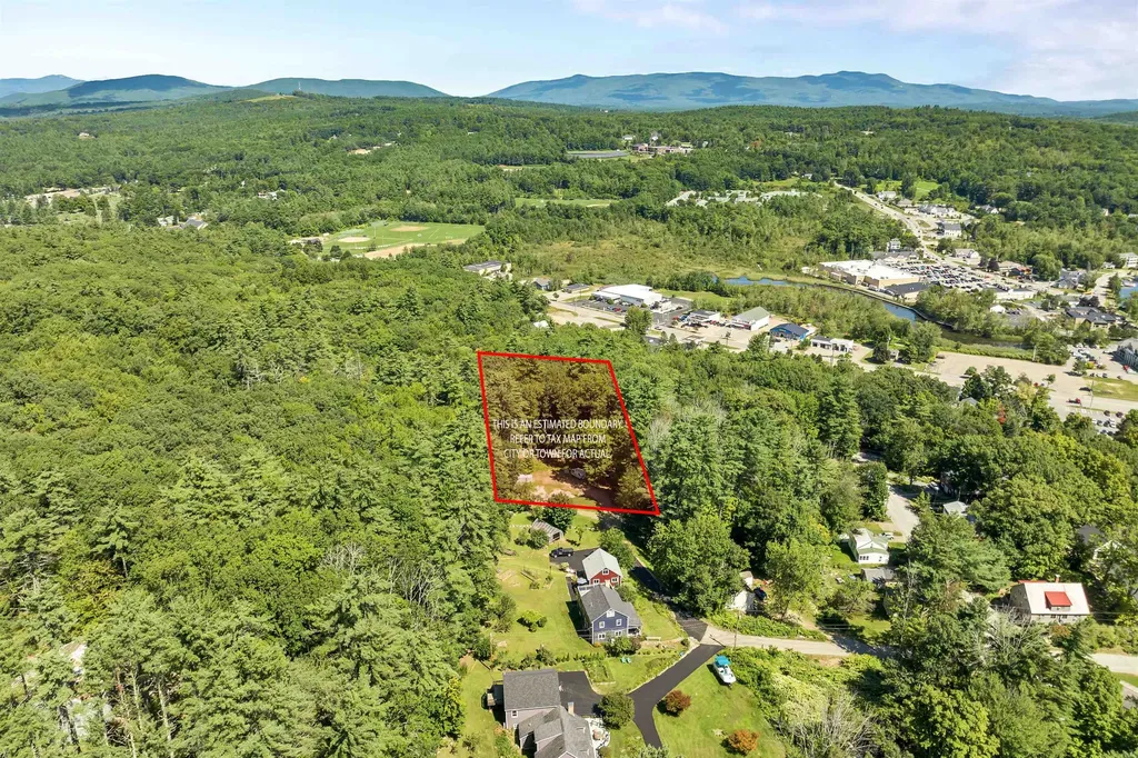 Highland Street Meredith NH 03253