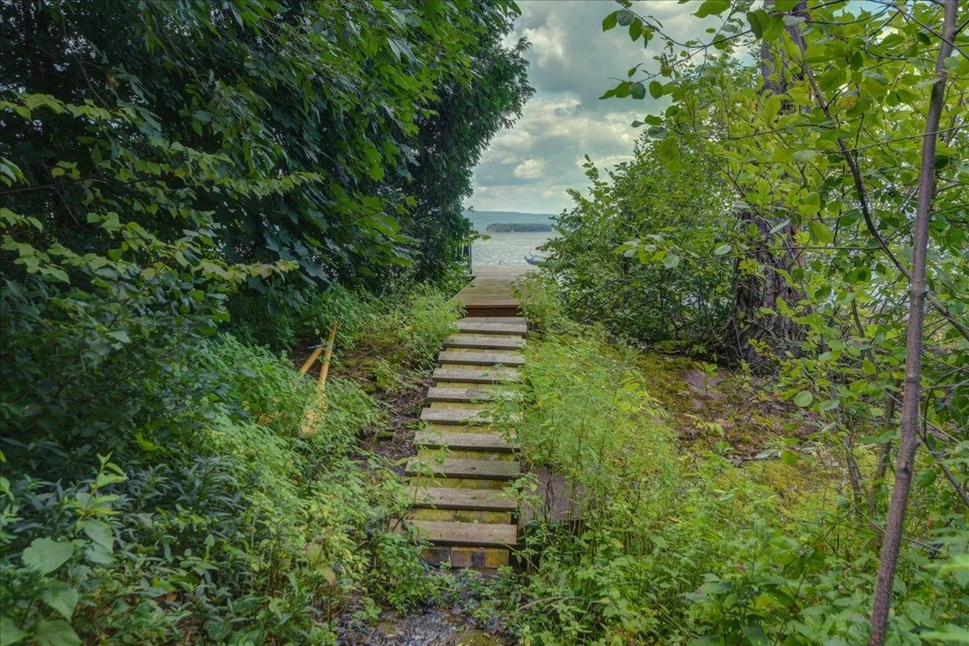 147 South Cove Road Burlington VT 05401