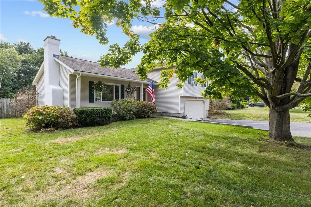 279 Mallard Drive Colchester VT 05446