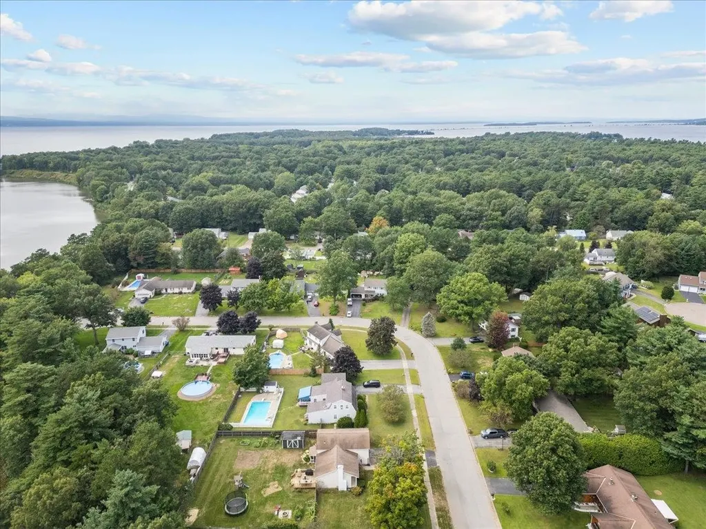 279 Mallard Drive Colchester VT 05446