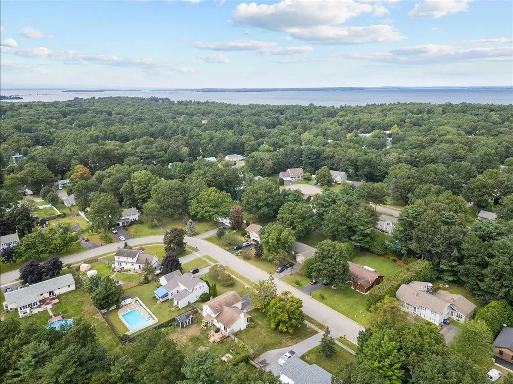 279 Mallard Drive Colchester VT 05446