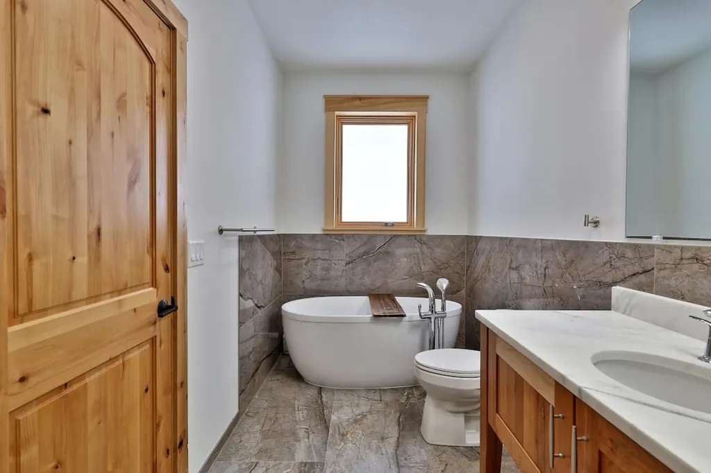 113 North Village Road Ludlow VT 05149