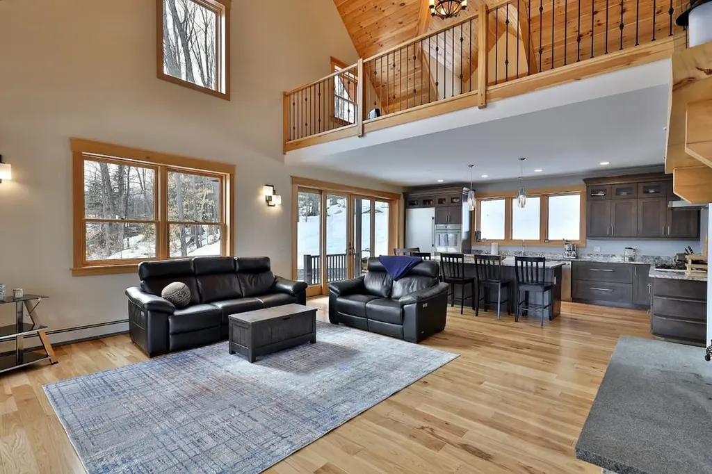 113 North Village Road Ludlow VT 05149