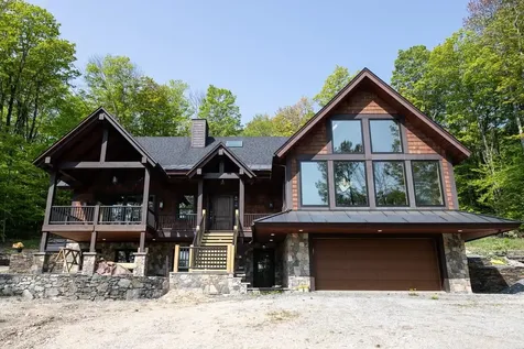 113 North Village Road Ludlow VT 05149