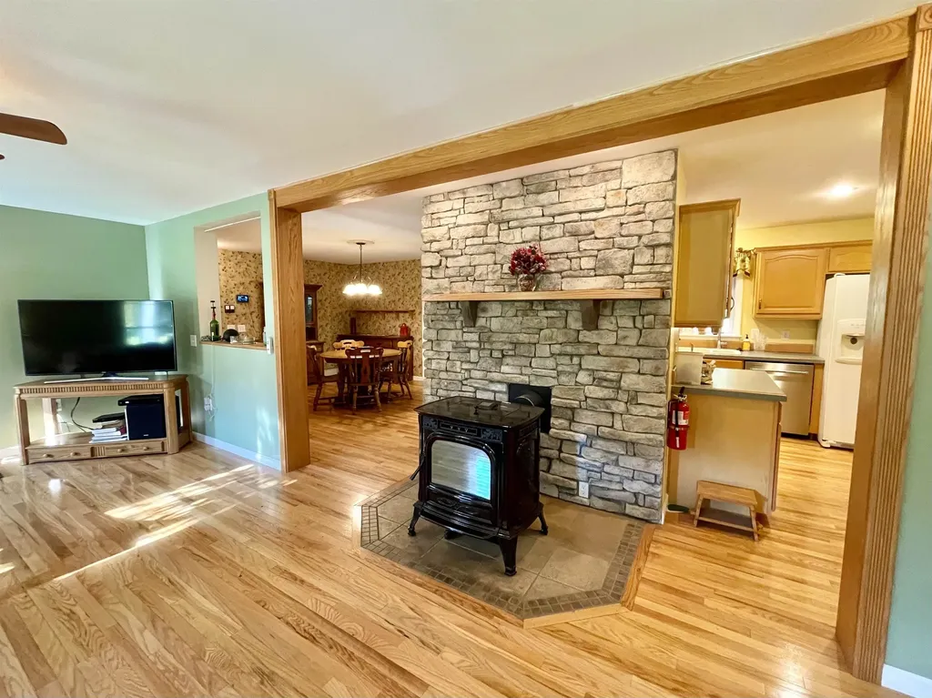 44 Drake Woods Road Bristol VT 05443