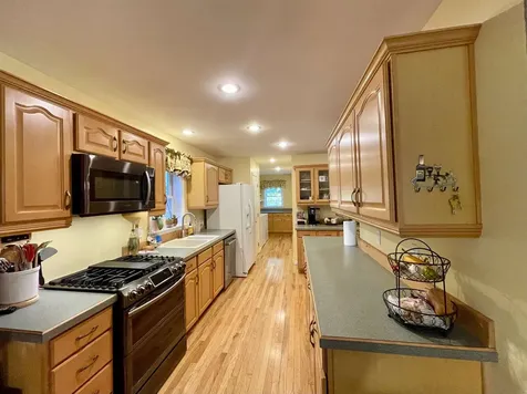 44 Drake Woods Road Bristol VT 05443