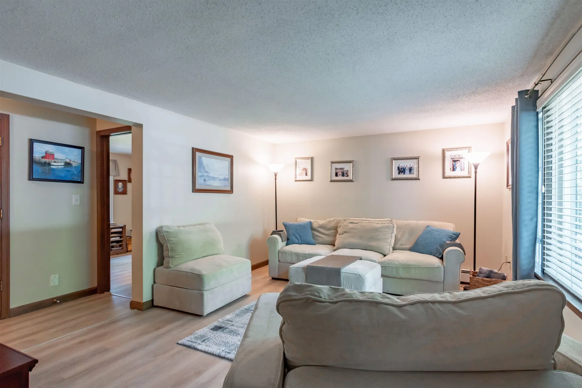 30 Raintree Drive Londonderry NH 03053