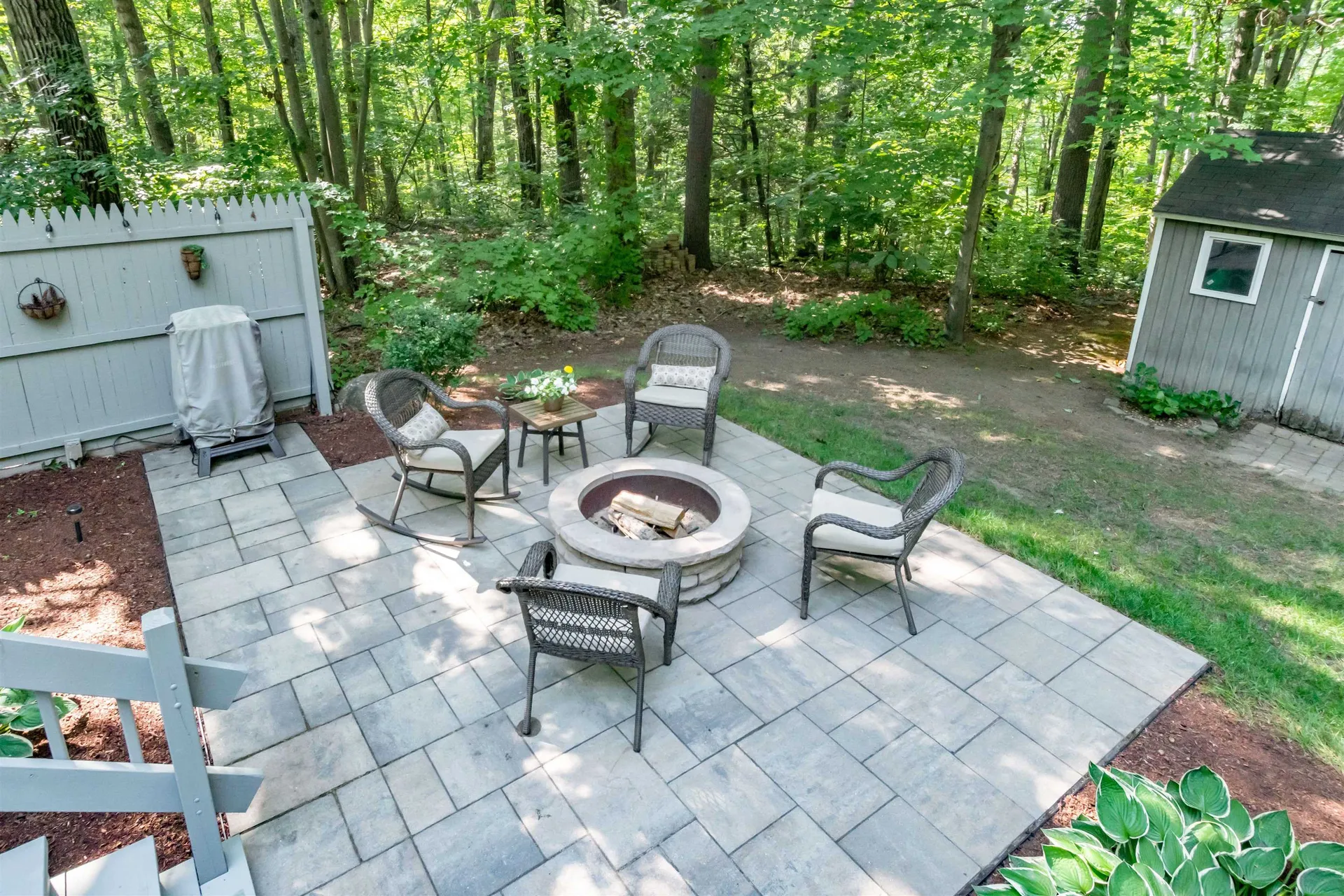 30 Raintree Drive Londonderry NH 03053