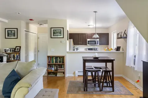 15 Hildred Drive Burlington VT 05401