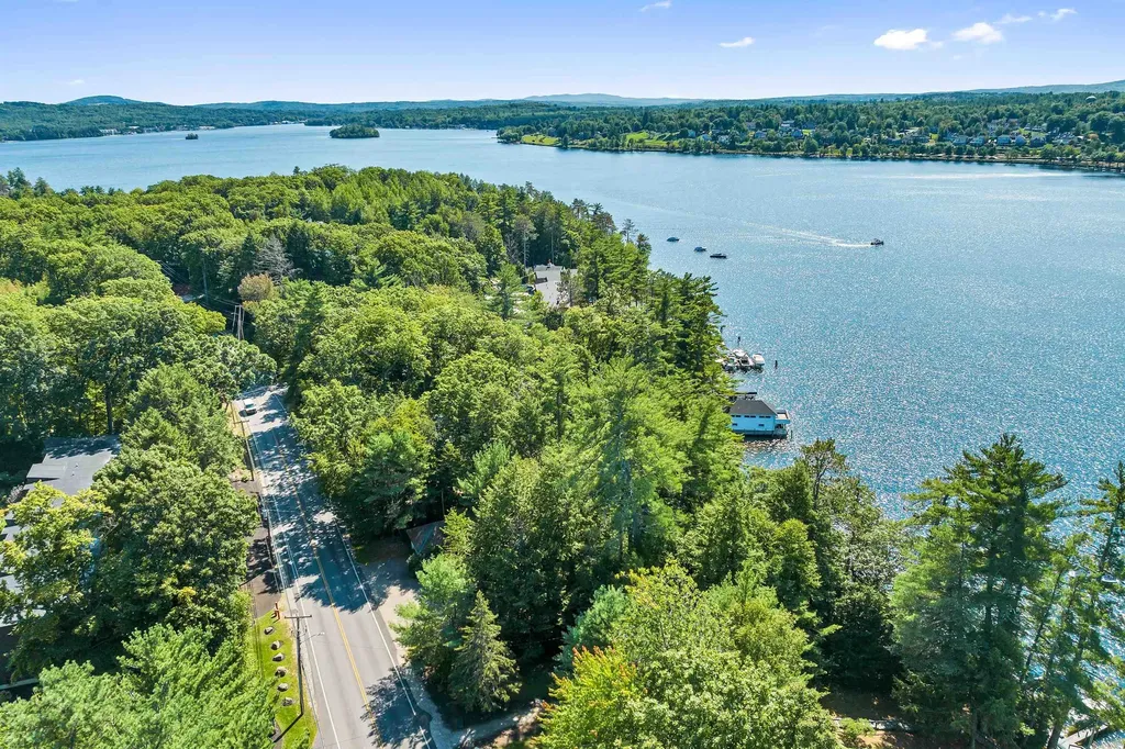782 Weirs Boulevard Laconia NH 03246