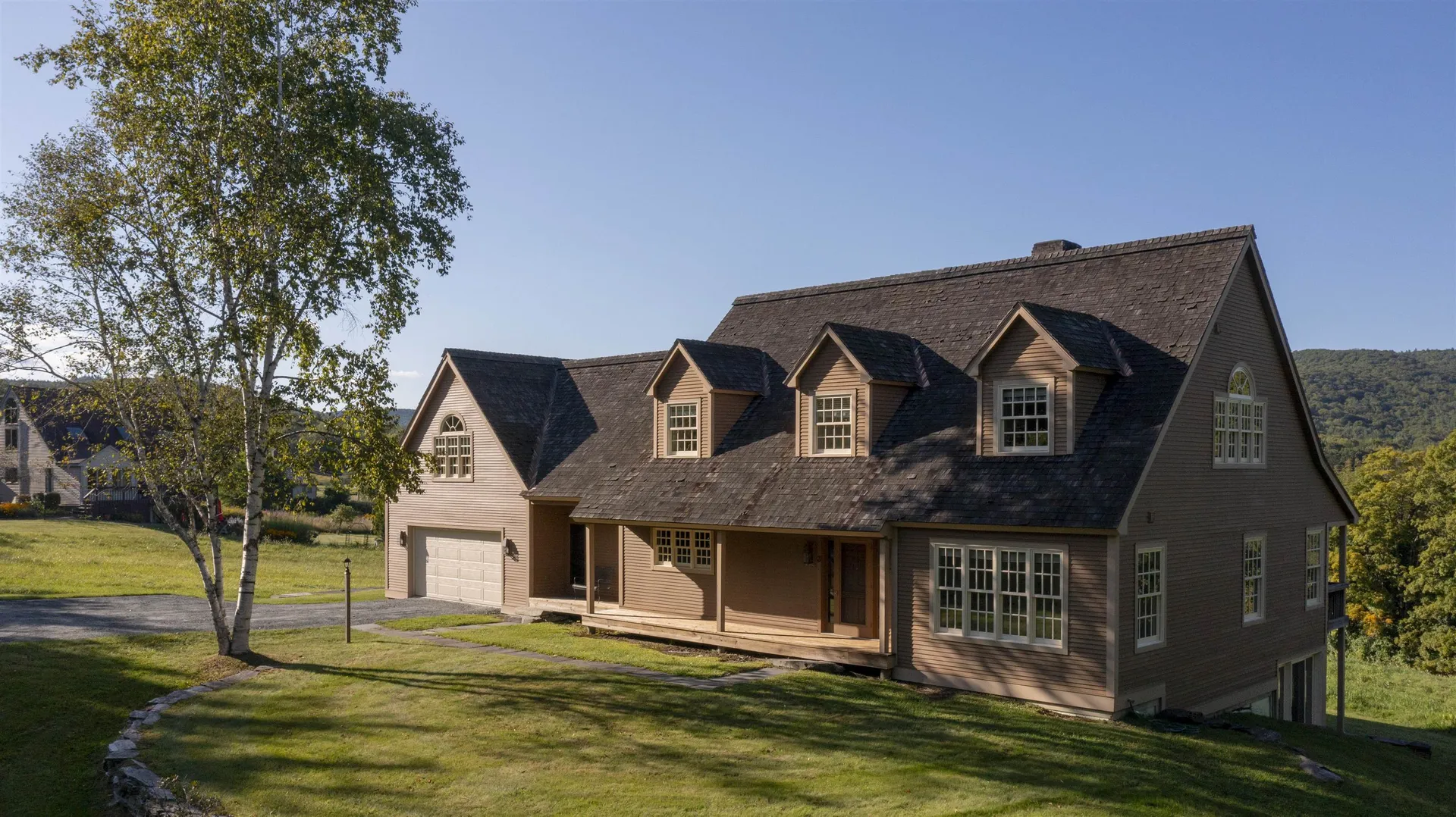 793 Hillside Road Hartford VT 05059