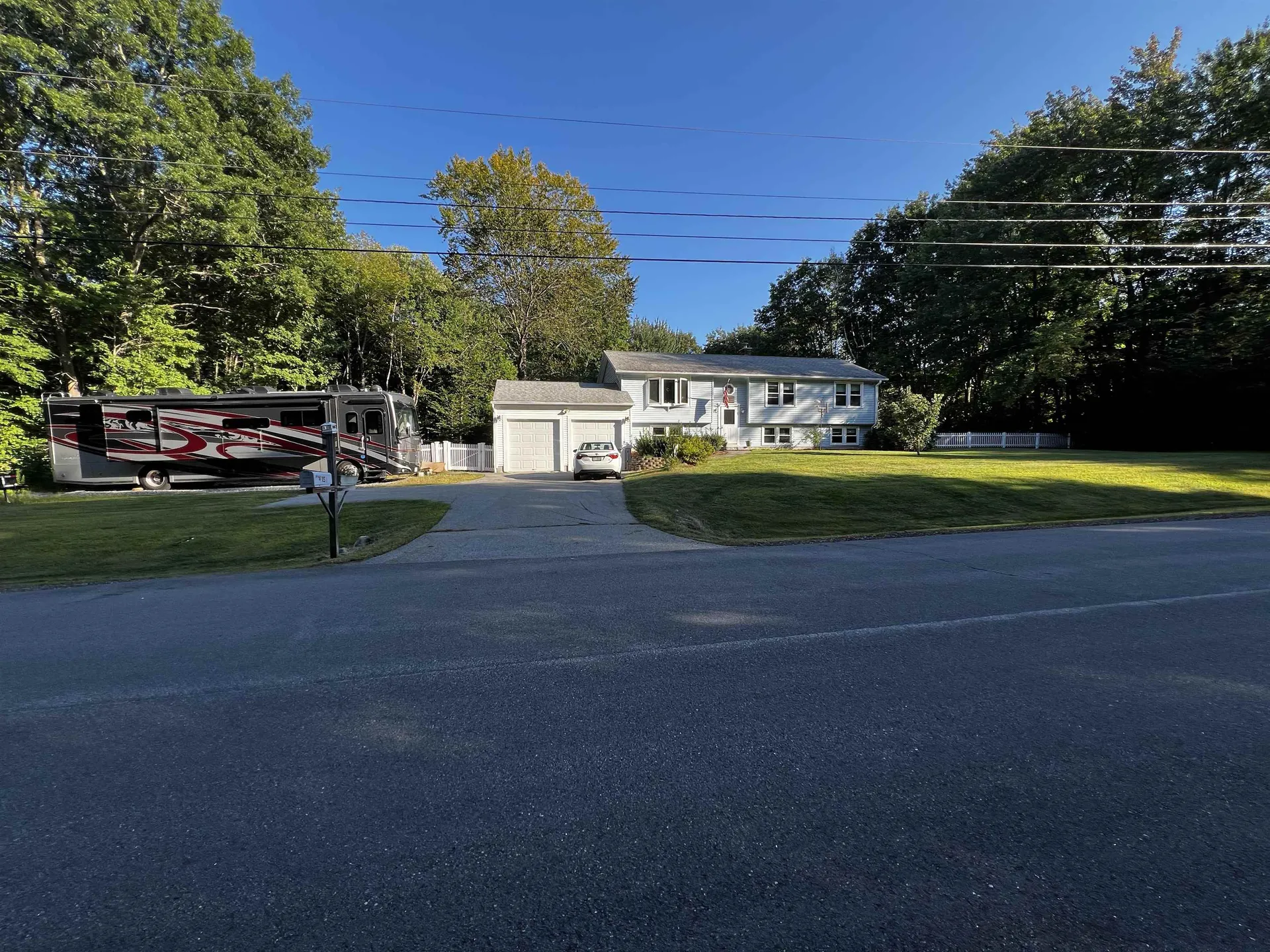 15 Windsong Drive Kingston NH 03848