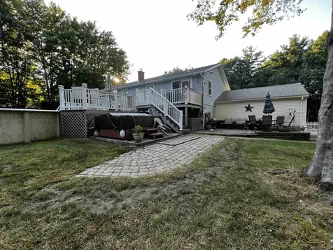 15 Windsong Drive Kingston NH 03848