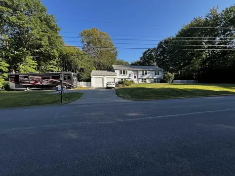 15 Windsong Drive Kingston NH 03848