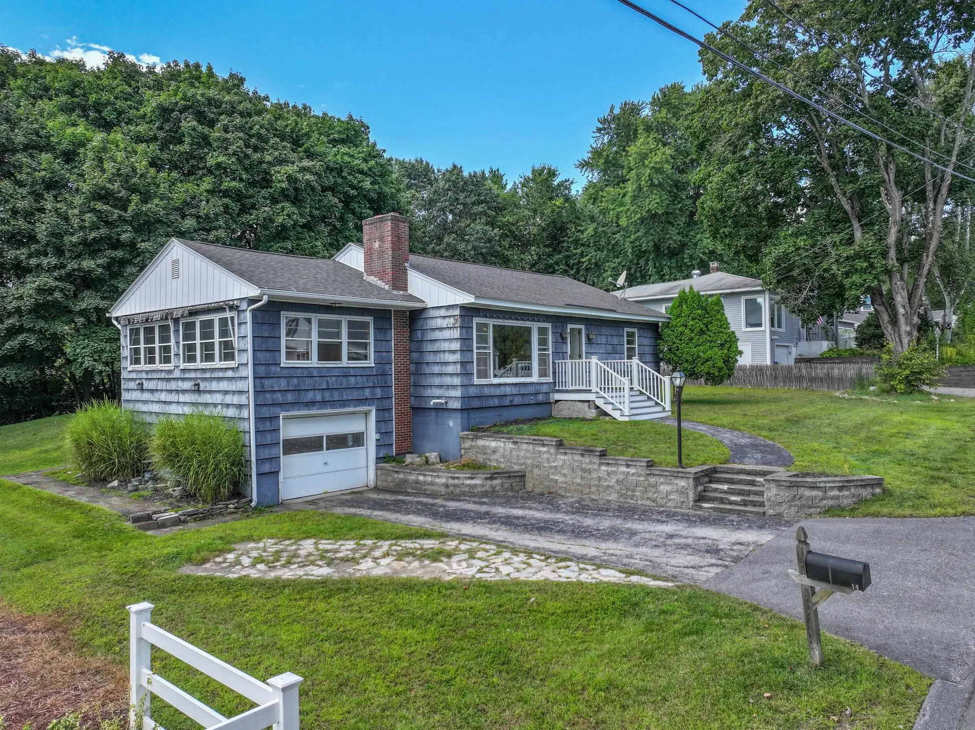 14 Savoie Street Bedford NH 03110