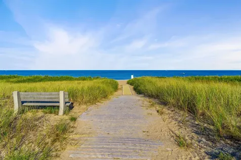 3 Zealand Park Seabrook NH 03874