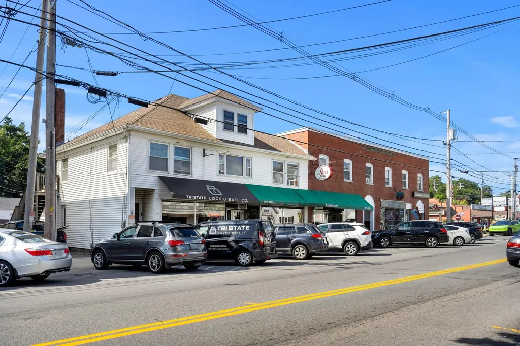 436-448 Lafayette Road Hampton NH 03842