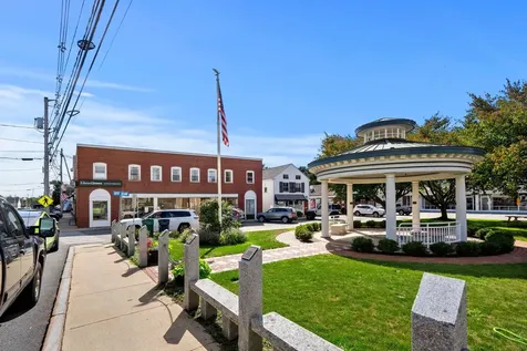 436-448 Lafayette Road Hampton NH 03842