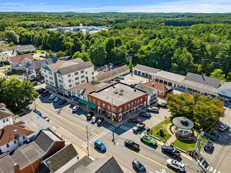 436-448 Lafayette Road Hampton NH 03842