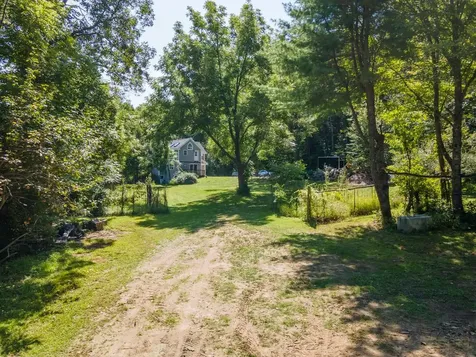196 Tolend Road Barrington NH 03825