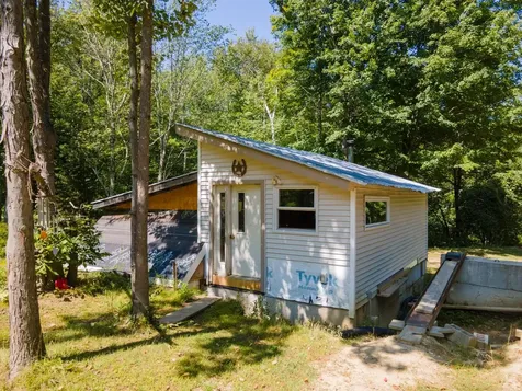 196 Tolend Road Barrington NH 03825