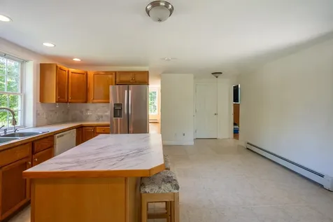 196 Tolend Road Barrington NH 03825