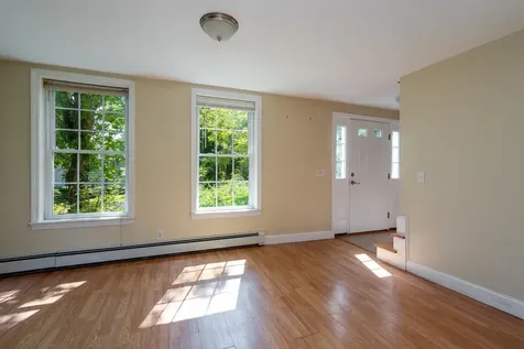 196 Tolend Road Barrington NH 03825