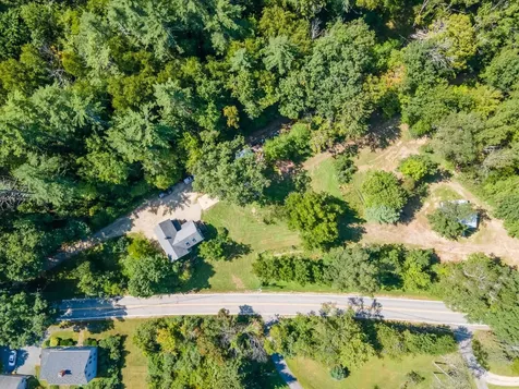 196 Tolend Road Barrington NH 03825