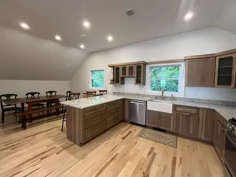 33 Pleasant Street Ludlow VT 05149
