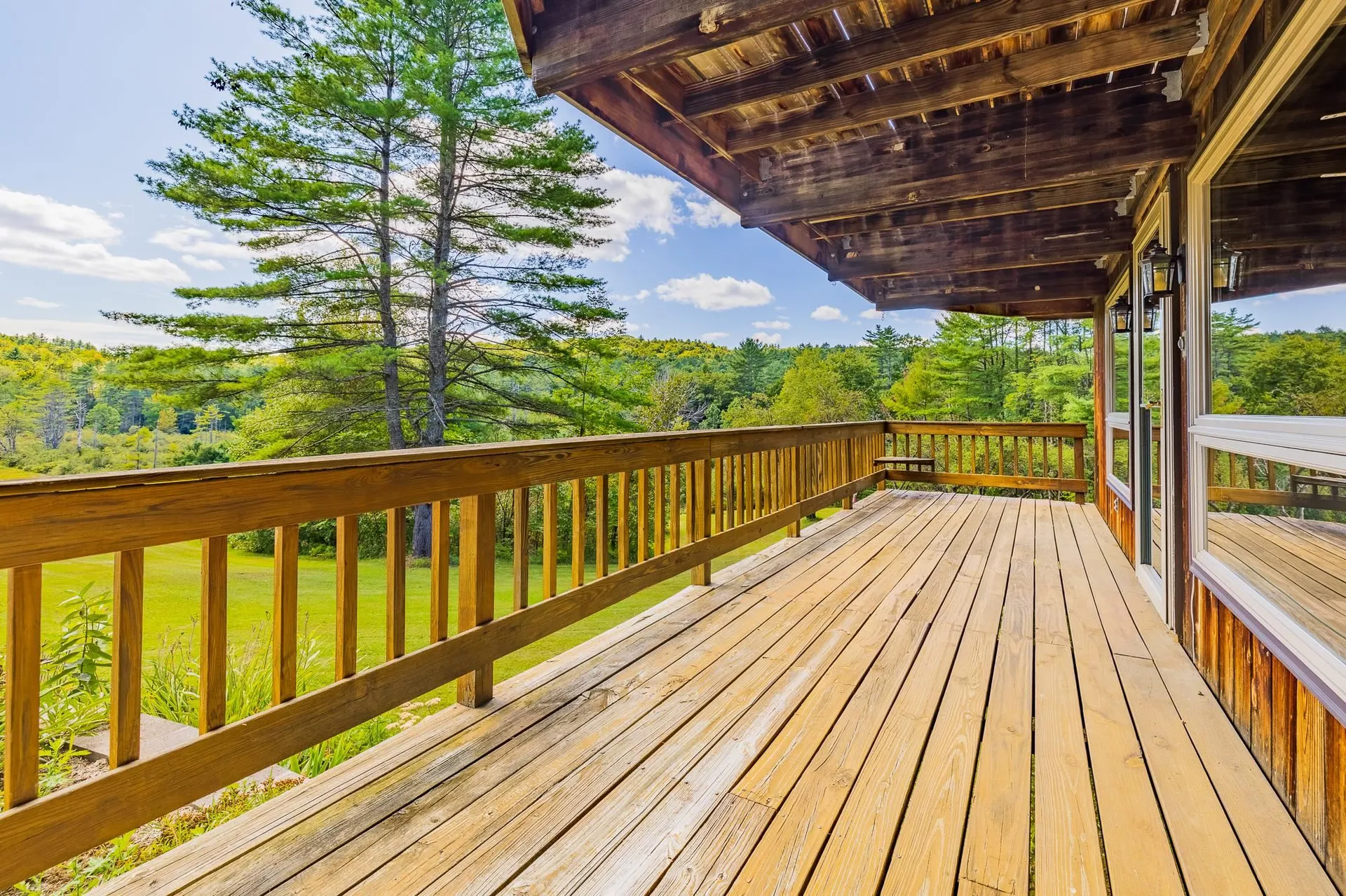 388 Center Of Town Road Hartford VT 05001