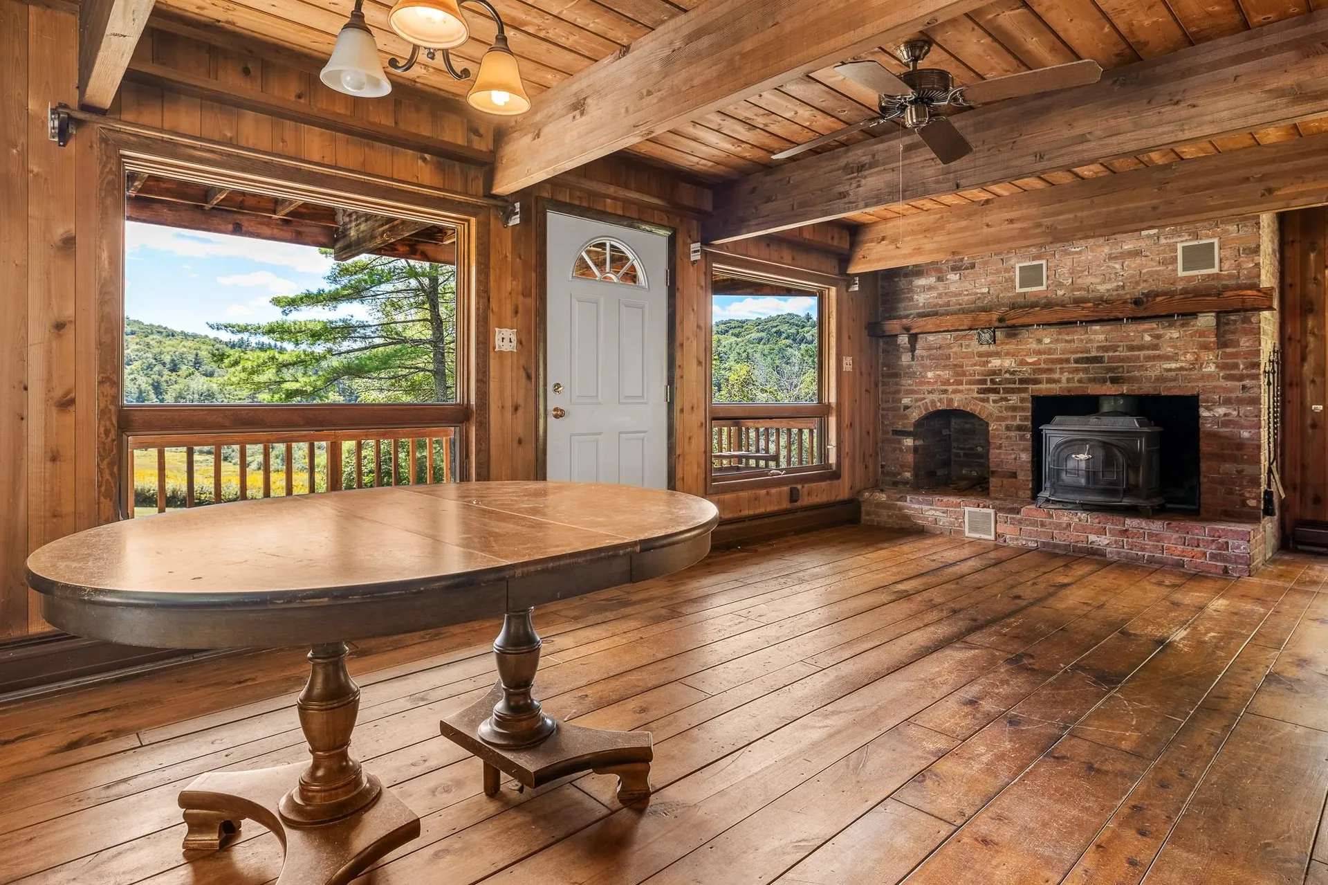 388 Center Of Town Road Hartford VT 05001