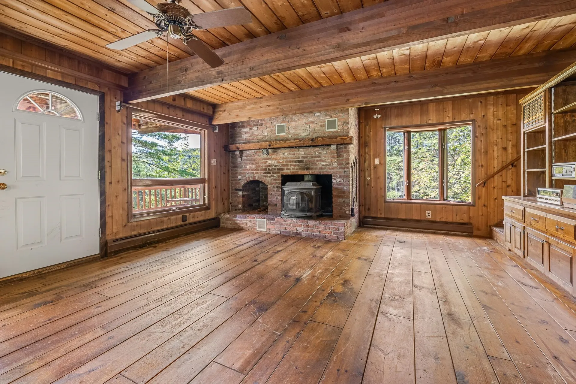 388 Center Of Town Road Hartford VT 05001