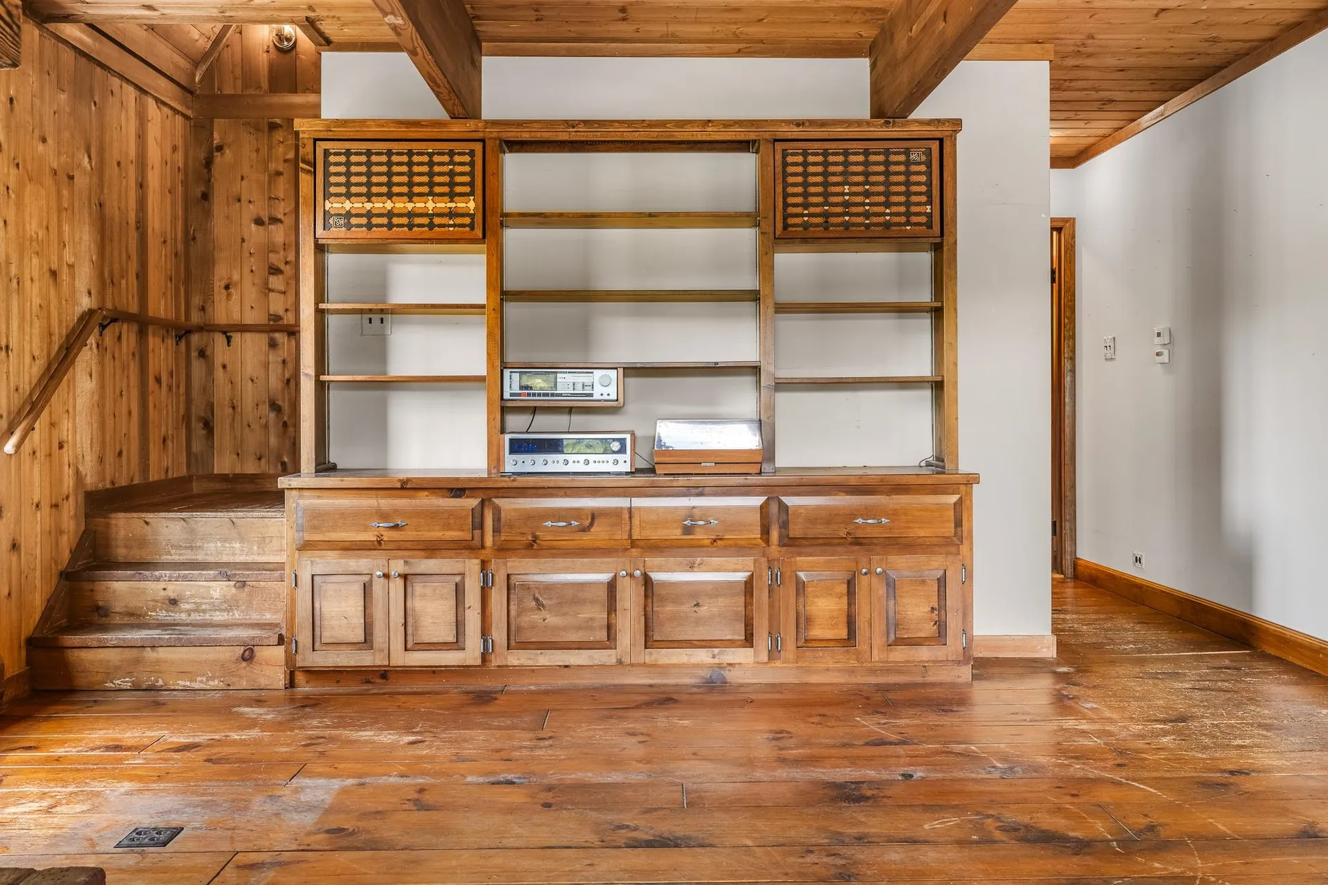 388 Center Of Town Road Hartford VT 05001