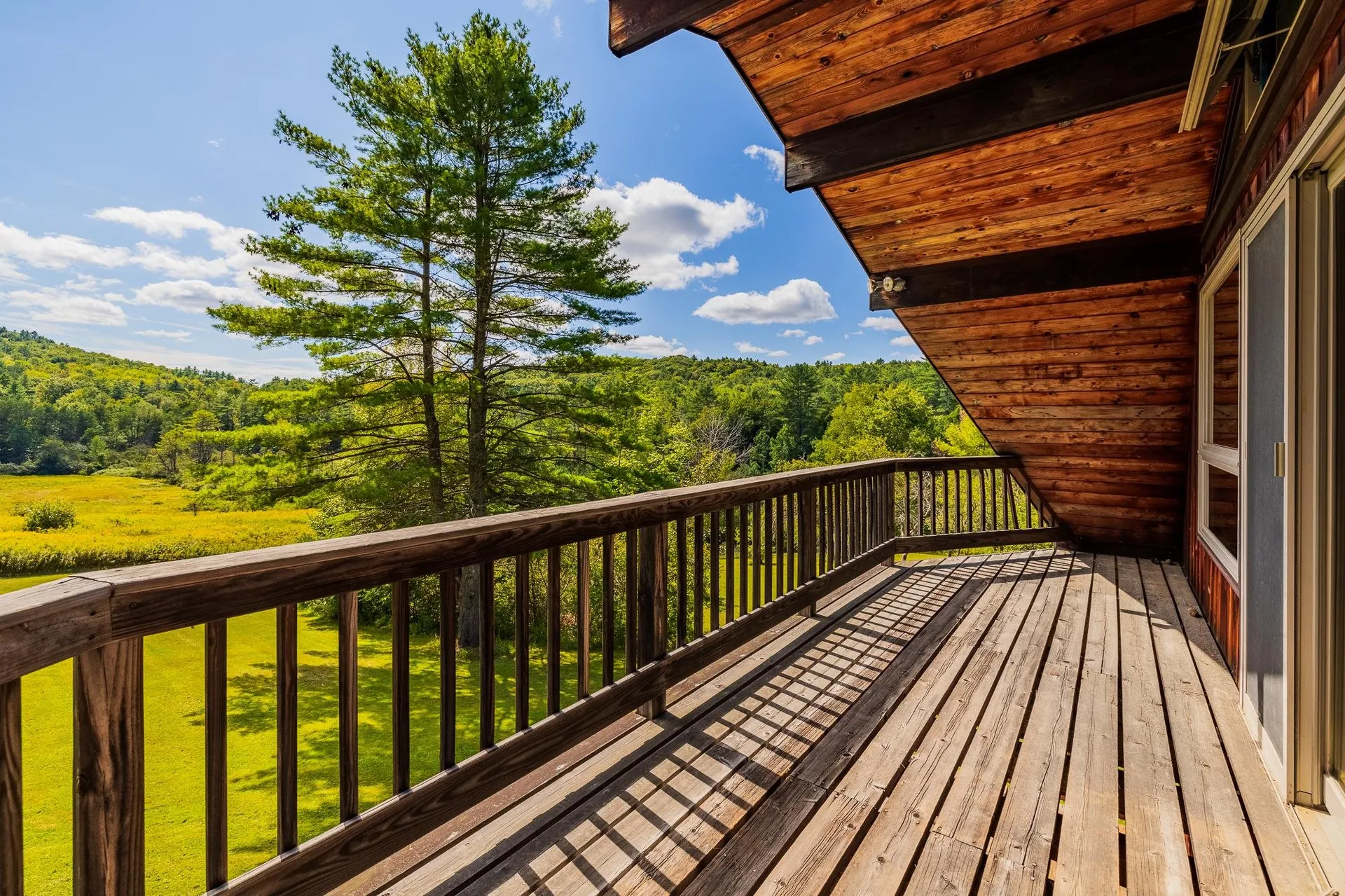 388 Center Of Town Road Hartford VT 05001