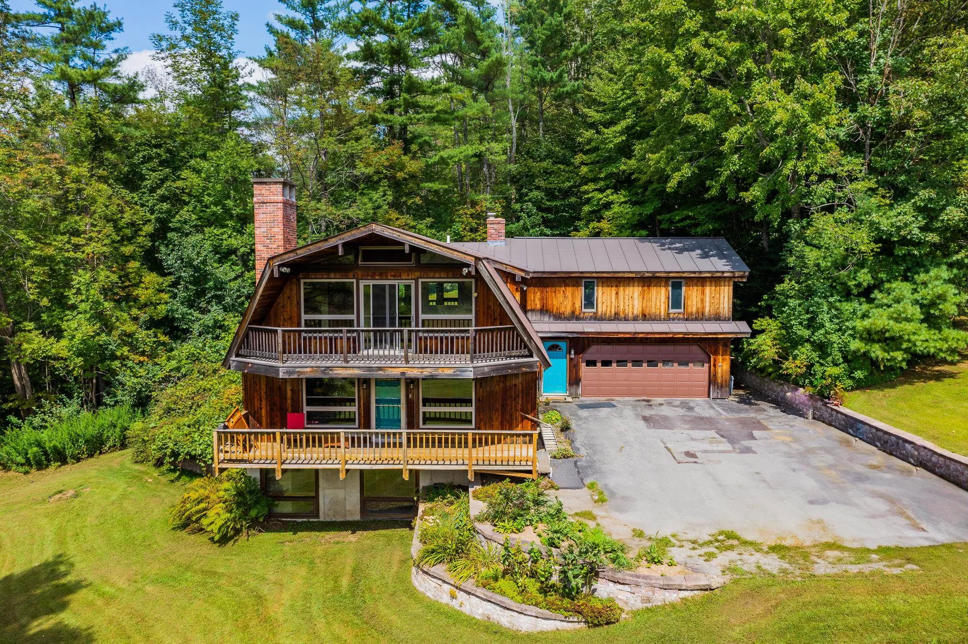 388 Center Of Town Road Hartford VT 05001