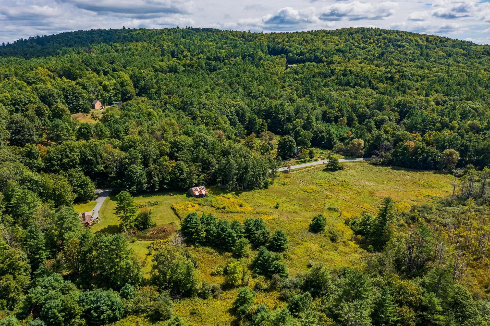 388 Center Of Town Road Hartford VT 05001