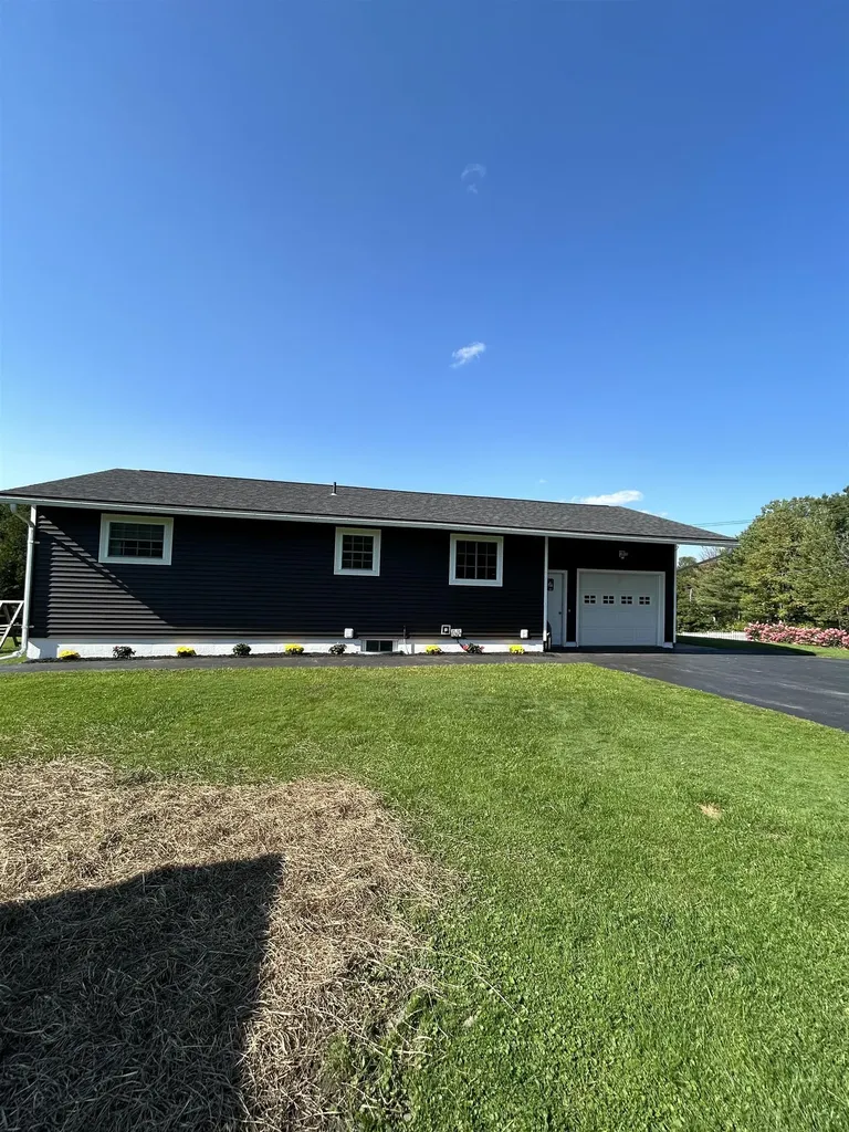 30 Peloquin Road Barre Town VT 05654