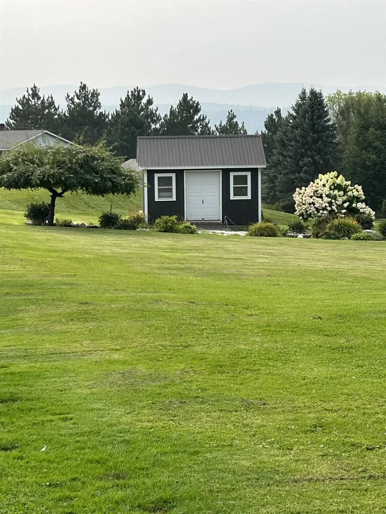 30 Peloquin Road Barre Town VT 05654