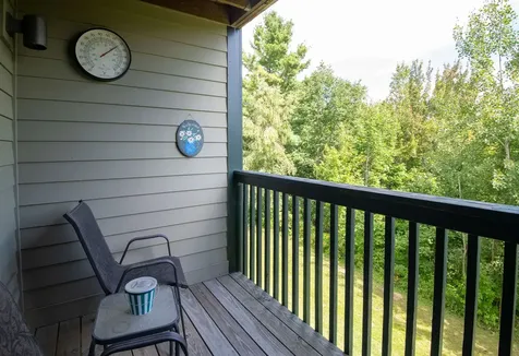 19 White Loop Ludlow VT 05149