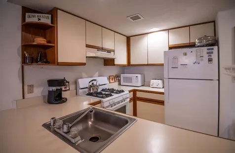 19 White Loop Ludlow VT 05149