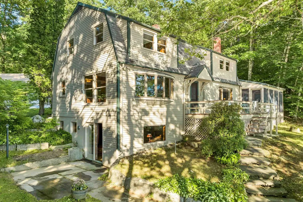 384 New Hampshire Route 113 Holderness NH 03245