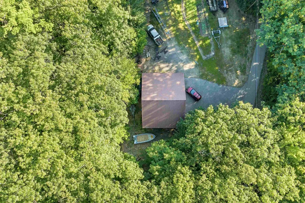 384 New Hampshire Route 113 Holderness NH 03245