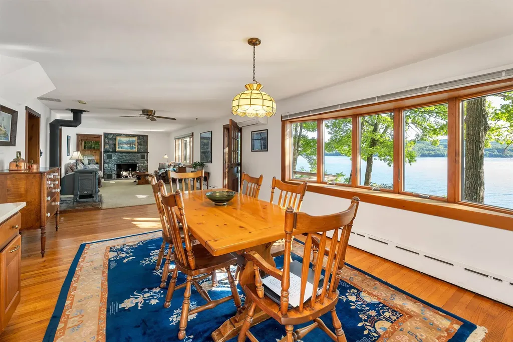 384 New Hampshire Route 113 Holderness NH 03245