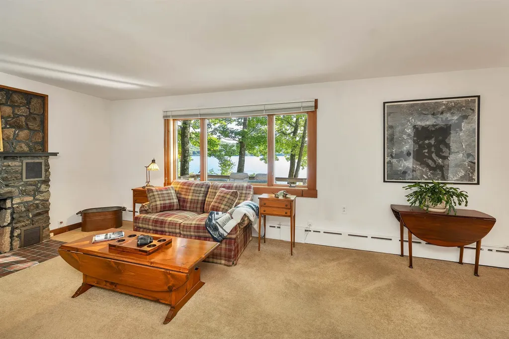 384 New Hampshire Route 113 Holderness NH 03245