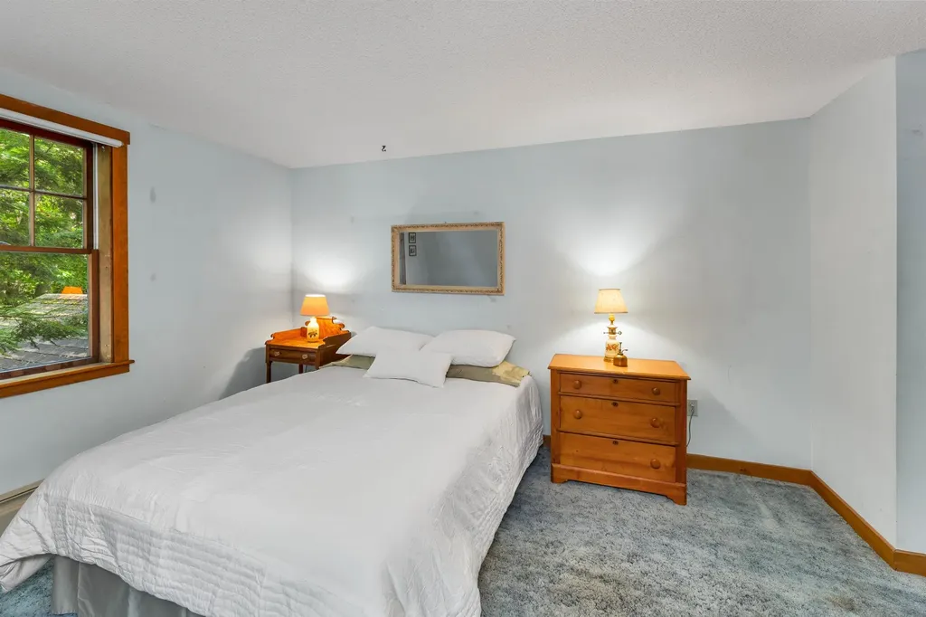 384 New Hampshire Route 113 Holderness NH 03245