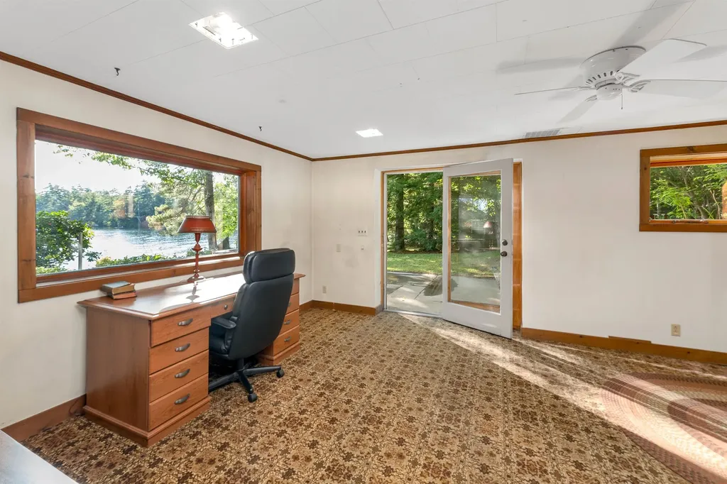 384 New Hampshire Route 113 Holderness NH 03245