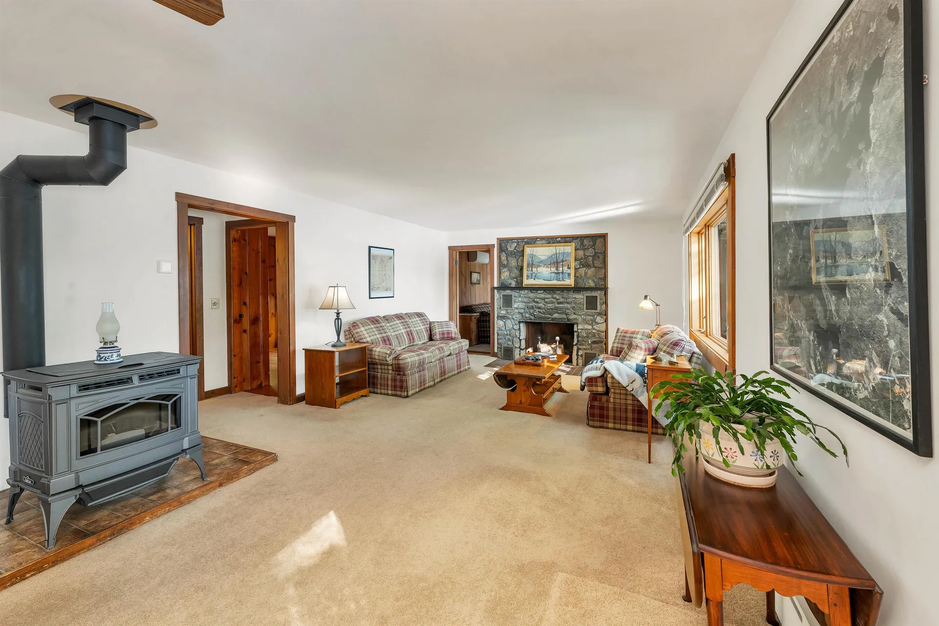 384 New Hampshire Route 113 Holderness NH 03245